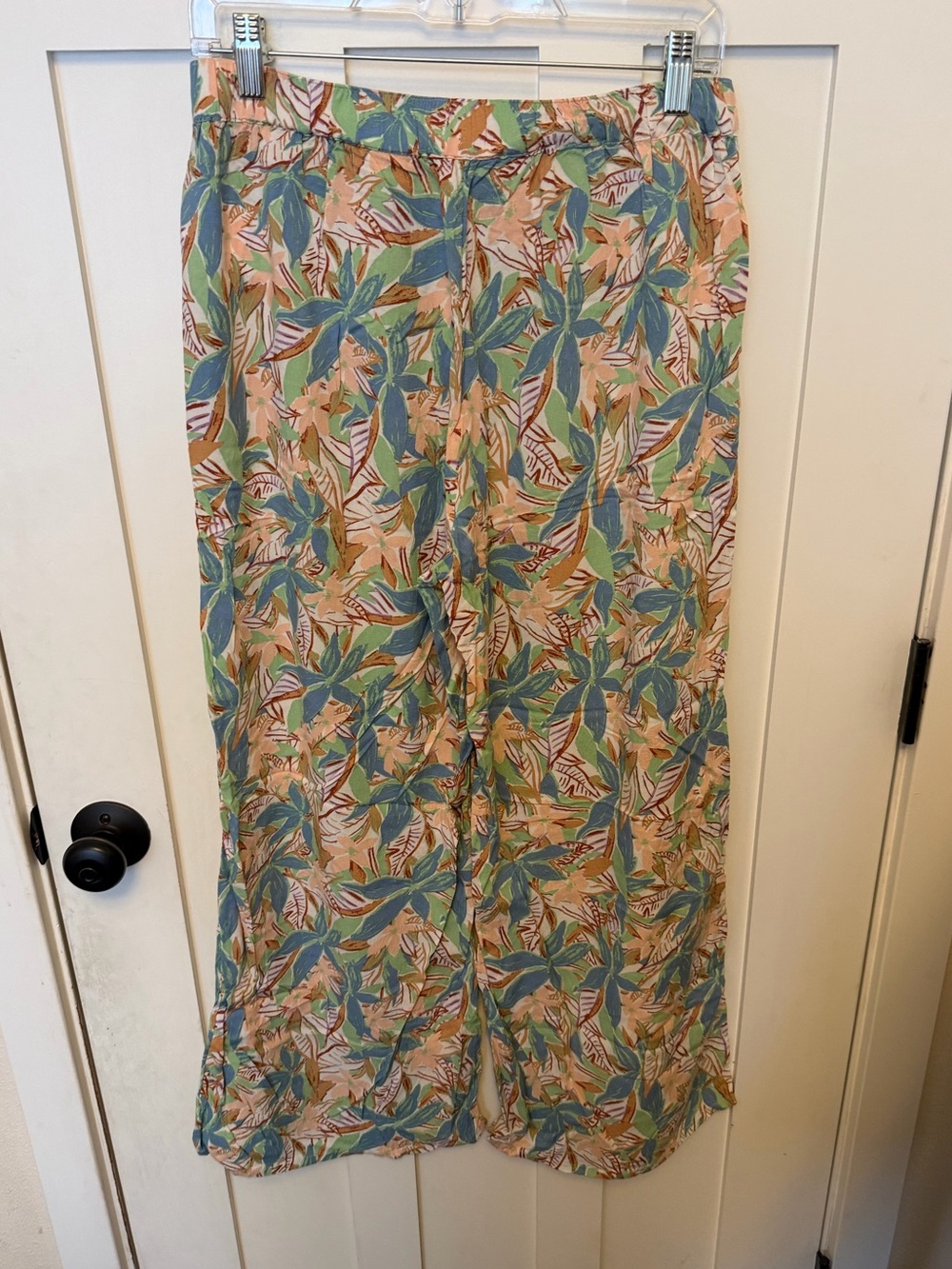 Roxy Midnight Avenue Beach Wide-Leg
Pant 100% Viscose Tropical Pull on Size M - Picture 4 of 11